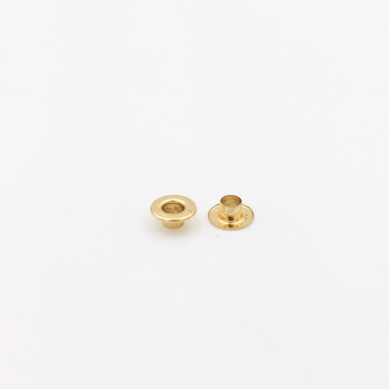 Flat eyelet gold 5 mm